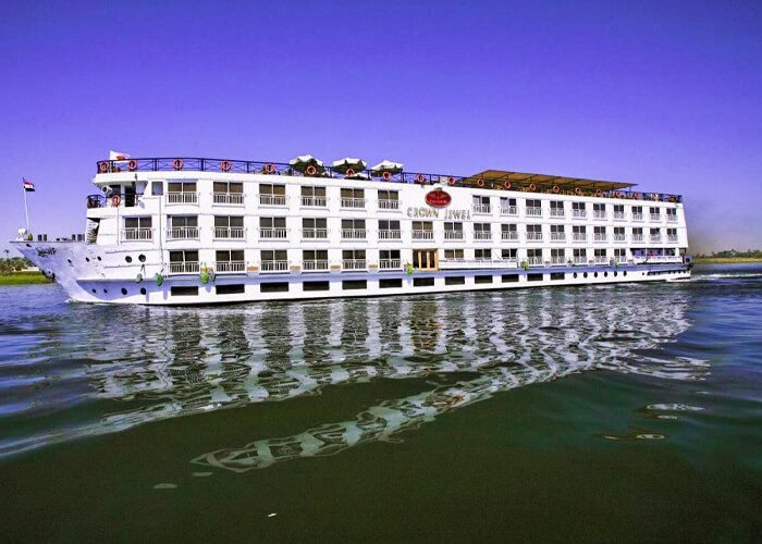 Crown-Jewel-Cruise