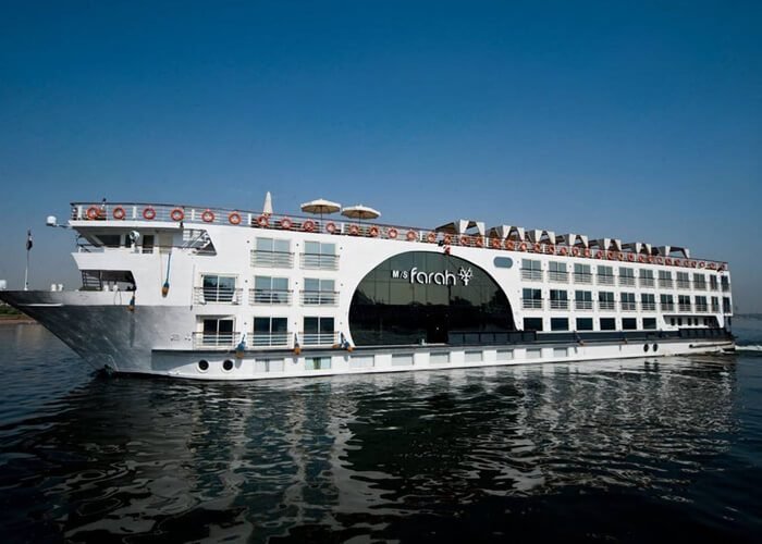 Farah-Cruise
